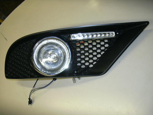 Blende mit Tagfahlicht / Passend AMG